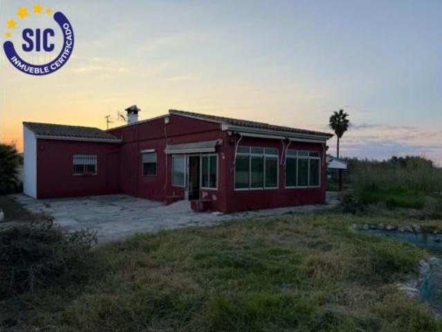 Chalet Venta Oliva, Nucli Urbà