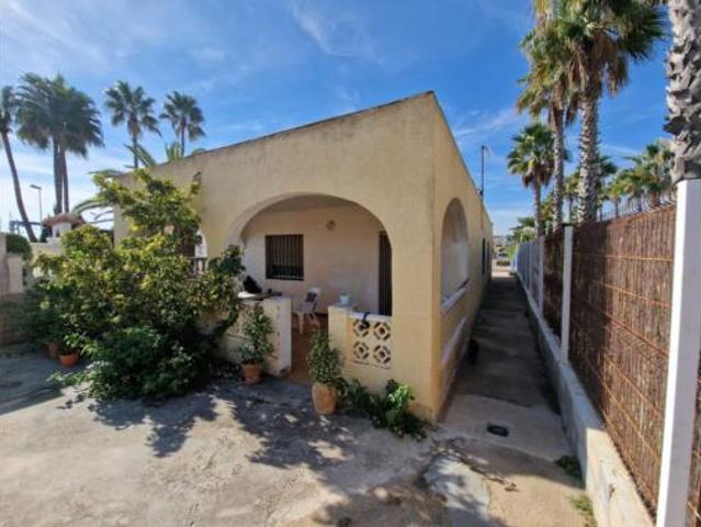 Chalet Venta Oliva, Nucli Urbà