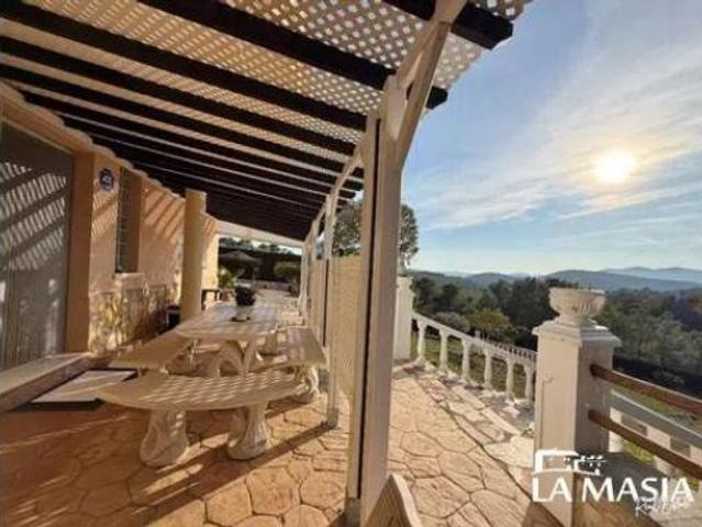 Chalet Venta Olivella, Olivella