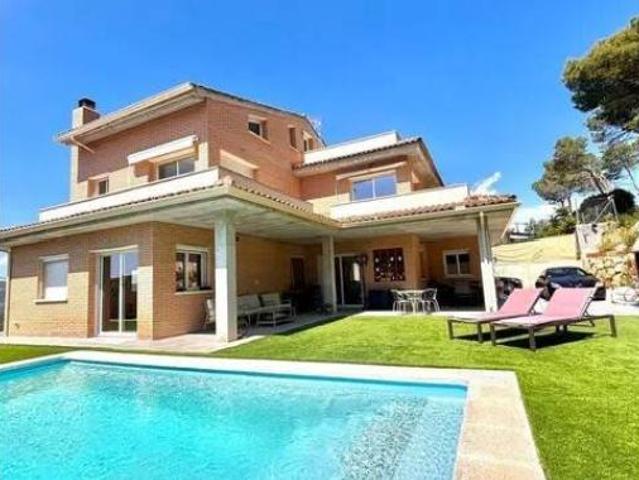Chalet Venta Sant Pere de Ribes, Mas Alba Can Lloses