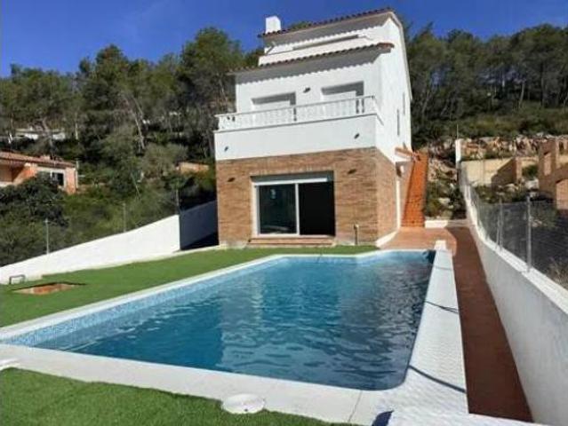 Chalet Venta Olivella, Olivella