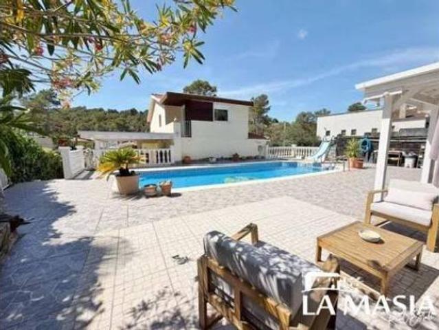 Chalet Venta Olivella, Olivella