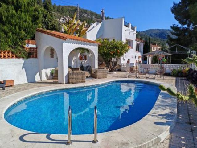 Chalet Venta Orba, Orba