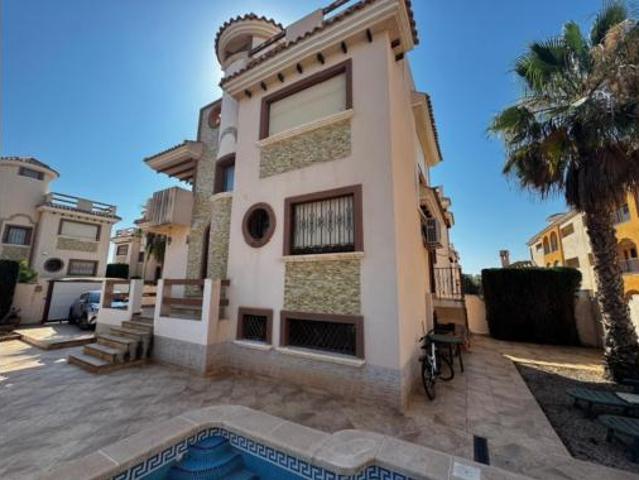 Chalet Venta Orihuela, Las Filipinas Villamartín Canal Norte