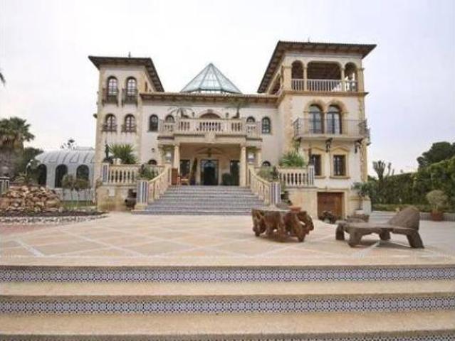 Chalet Venta Orihuela, Las Filipinas Villamartín Canal Norte