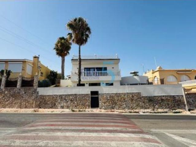 Chalet Venta Orihuela, Las Filipinas Villamartín Canal Norte