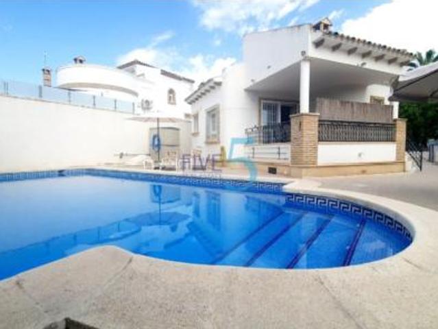 Chalet Venta Orihuela, Las Filipinas Villamartín Canal Norte