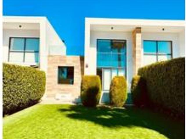 Chalet Venta Orihuela, Las Filipinas Villamartín Canal Norte