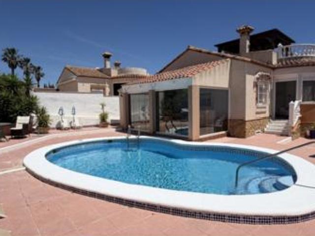 Chalet Venta Orihuela, Las Filipinas Villamartín Canal Norte
