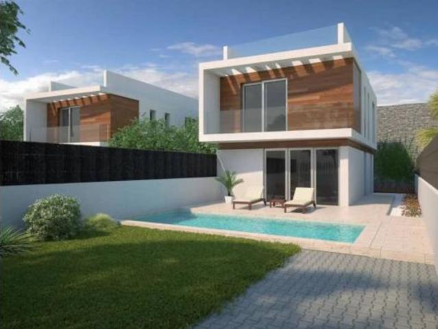 Chalet Venta Orihuela, Las Filipinas Villamartín Canal Norte