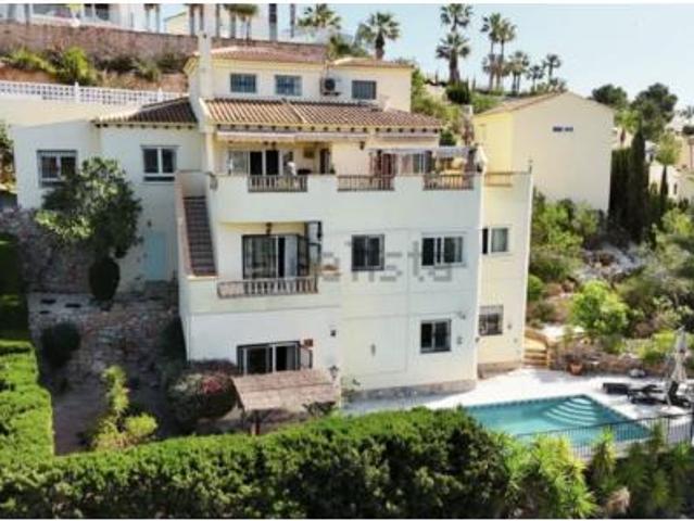 Chalet Venta Orihuela, Las Filipinas Villamartín Canal Norte