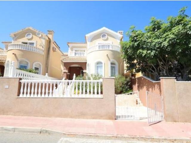 Chalet Venta Orihuela, Las Filipinas Villamartín Canal Norte