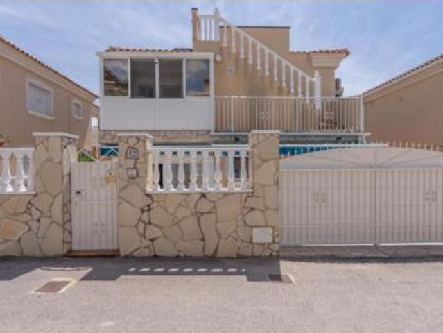 Chalet Venta Orihuela, Las Filipinas Villamartín Canal Norte