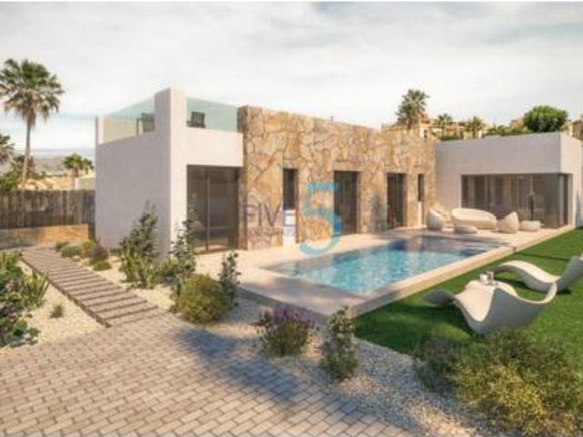 Chalet Venta Orihuela, Núcleo Urbano