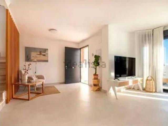 Chalet Venta Orihuela, Núcleo Urbano