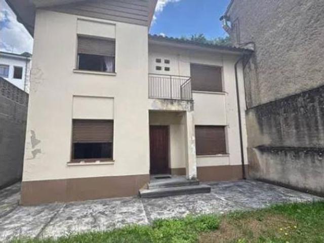 Chalet Venta Laviana, Abedul Laviana