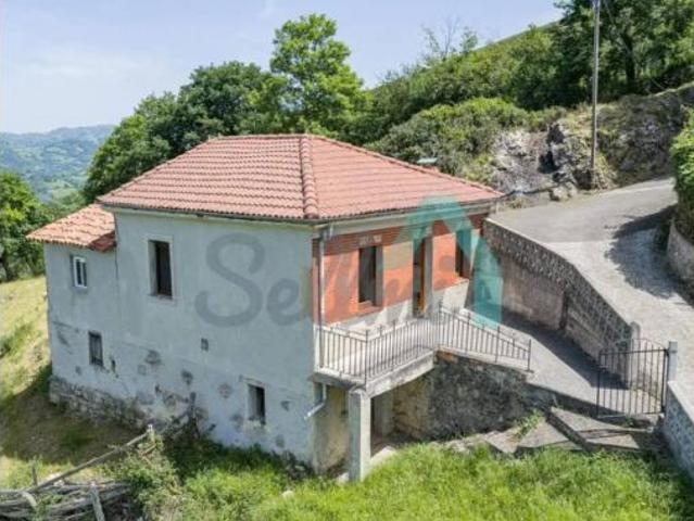Chalet Venta Laviana, Laviana