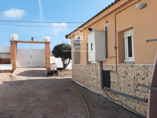 Chalet Venta La Bisbal del Penedès, La Bisbal del Penedès