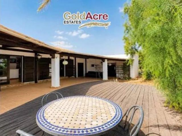 Chalet Venta La Oliva, La Oliva