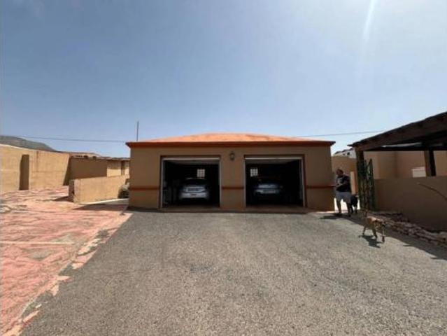 Chalet Venta La Oliva, La Oliva
