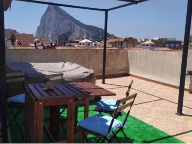 Chalet Venta La Línea de la Concepción, Santa Bárbara Ciudad Deportiva