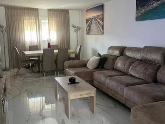 Chalet Venta La Nucia, Coloma
