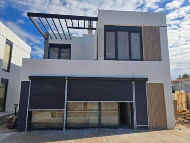 Chalet Venta La Nucia, Barranc Fondo