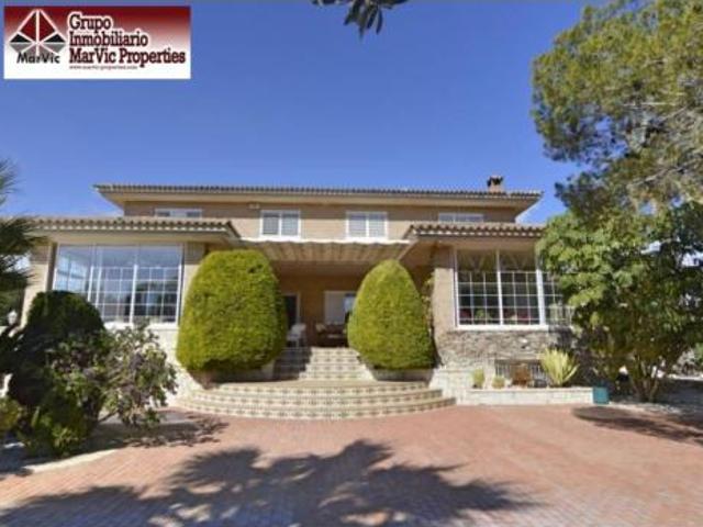 Chalet Venta La Nucia, Barranc Fondo