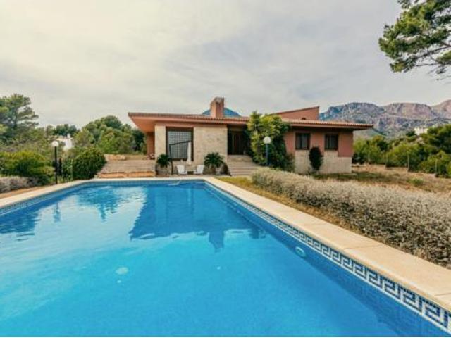 Chalet Venta La Nucia, La Nucia