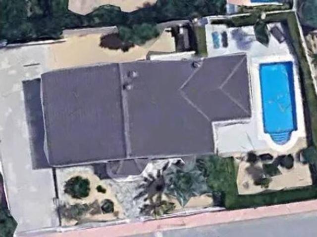 Chalet Venta L'Alfàs del Pi, Urbanizaciones