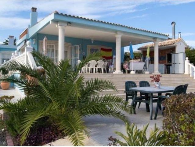 Chalet Venta L'Alfàs del Pi, Urbanizaciones