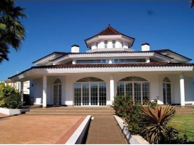 Chalet Venta L'Alfàs del Pi, Urbanizaciones