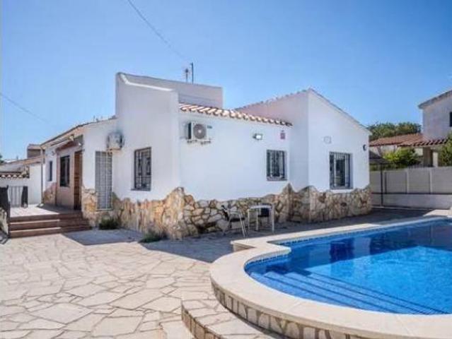 Chalet Venta L'Ametlla de Mar, Camping Nàutic