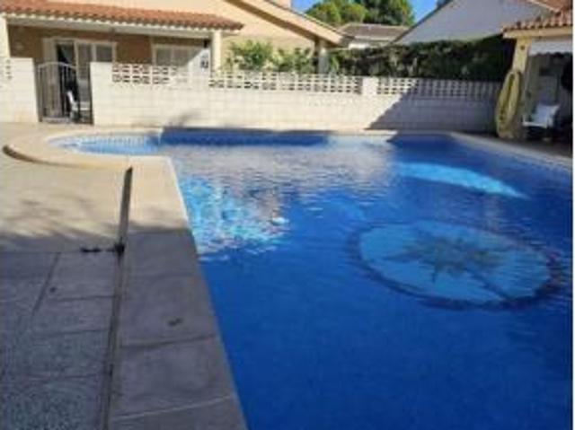 Chalet Venta L'Eliana, Montealegre
