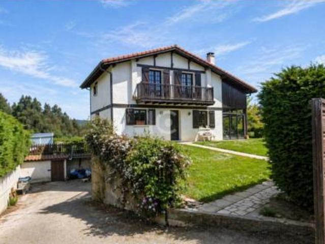 Chalet Venta Lemoiz, Andraka