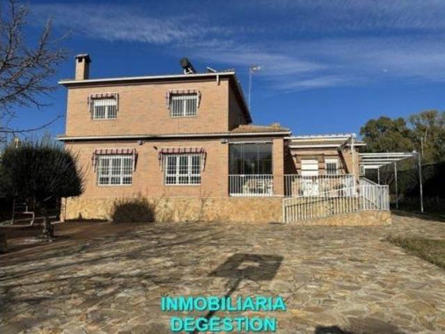 Chalet Venta Linares, Linares