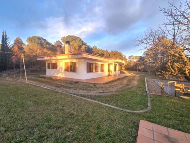 Chalet Venta Llambilles, Llambilles