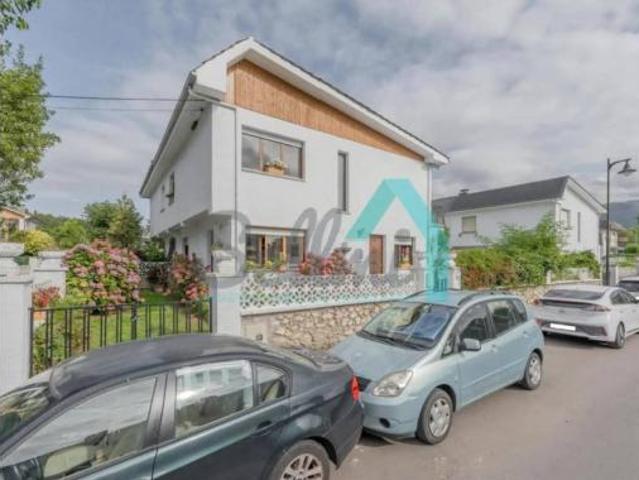 Chalet Venta Llanes, Llanes
