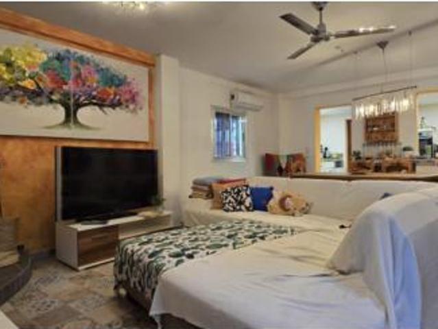 Chalet Venta Llíria, La Torreta Santa Bàrbara
