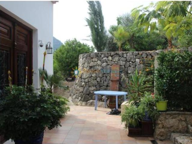 Chalet Venta Llocnou de Sant Jeroni, Llocnou de Sant Jeroni