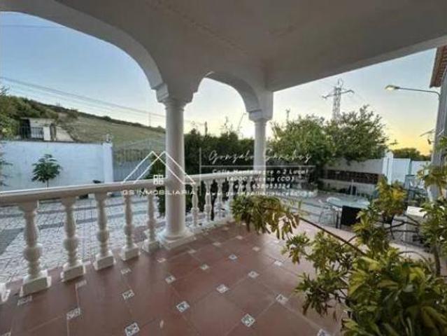Chalet Venta Lucena, Lucena