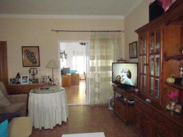 Chalet Venta Lucena, Lucena