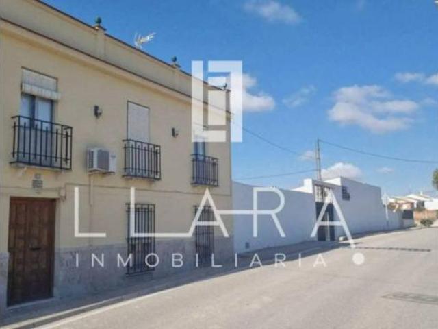 Chalet Venta Lucena, Lucena