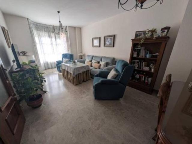 Chalet Venta Lucena, Lucena