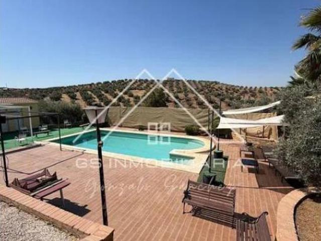 Chalet Venta Lucena, Lucena