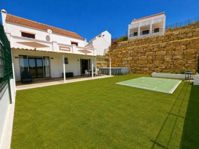 Chalet Venta Molledo, Casares