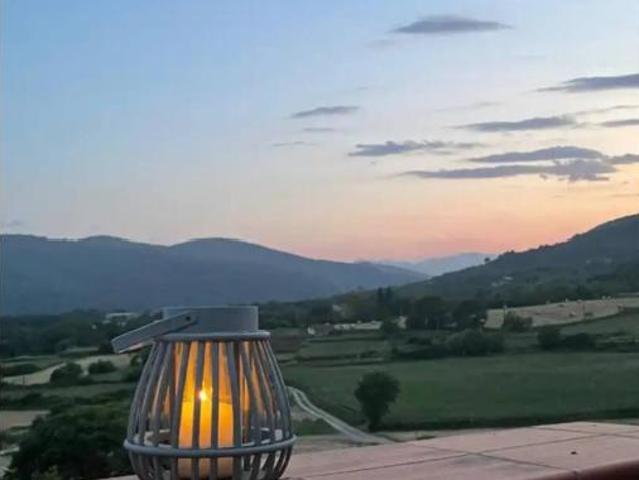 Chalet Venta Montagut, Montagut