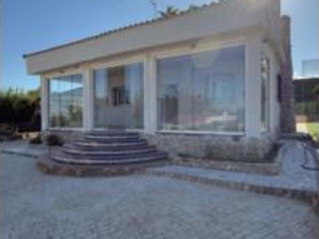 Chalet Venta Montserrat, Montserrat