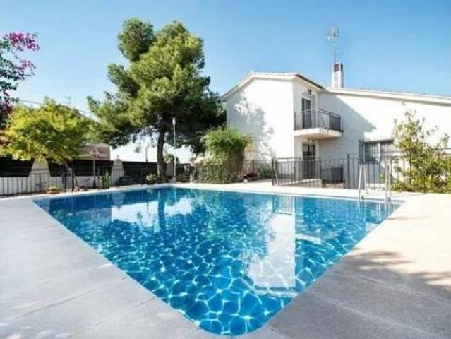 Chalet Venta Montserrat, Montserrat