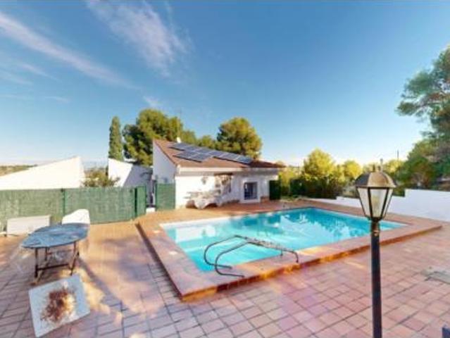 Chalet Venta Montserrat, Montserrat